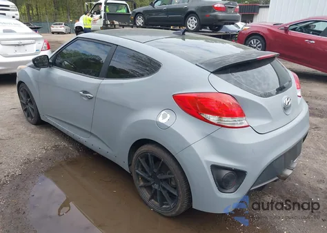 2015 Hyundai Veloster Turbo из США, поврежденный, VIN KMHTC6AE0FU221712
